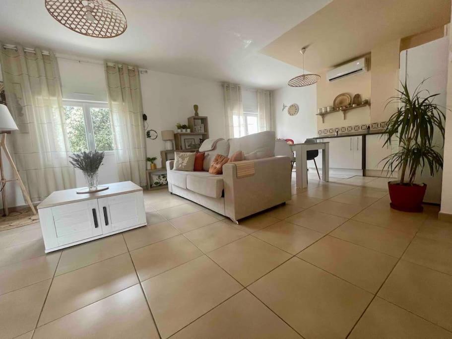 T2 Refait A Neuf Calme Et Agreable Appartement Narbonne Buitenkant foto